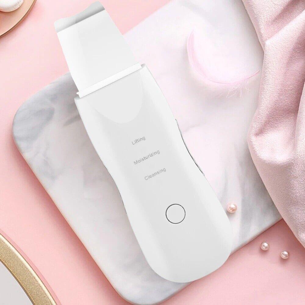 Ultrasonic Facial Skin Scrubber – Deep Cleanse & Glowing Skin in Minutes!